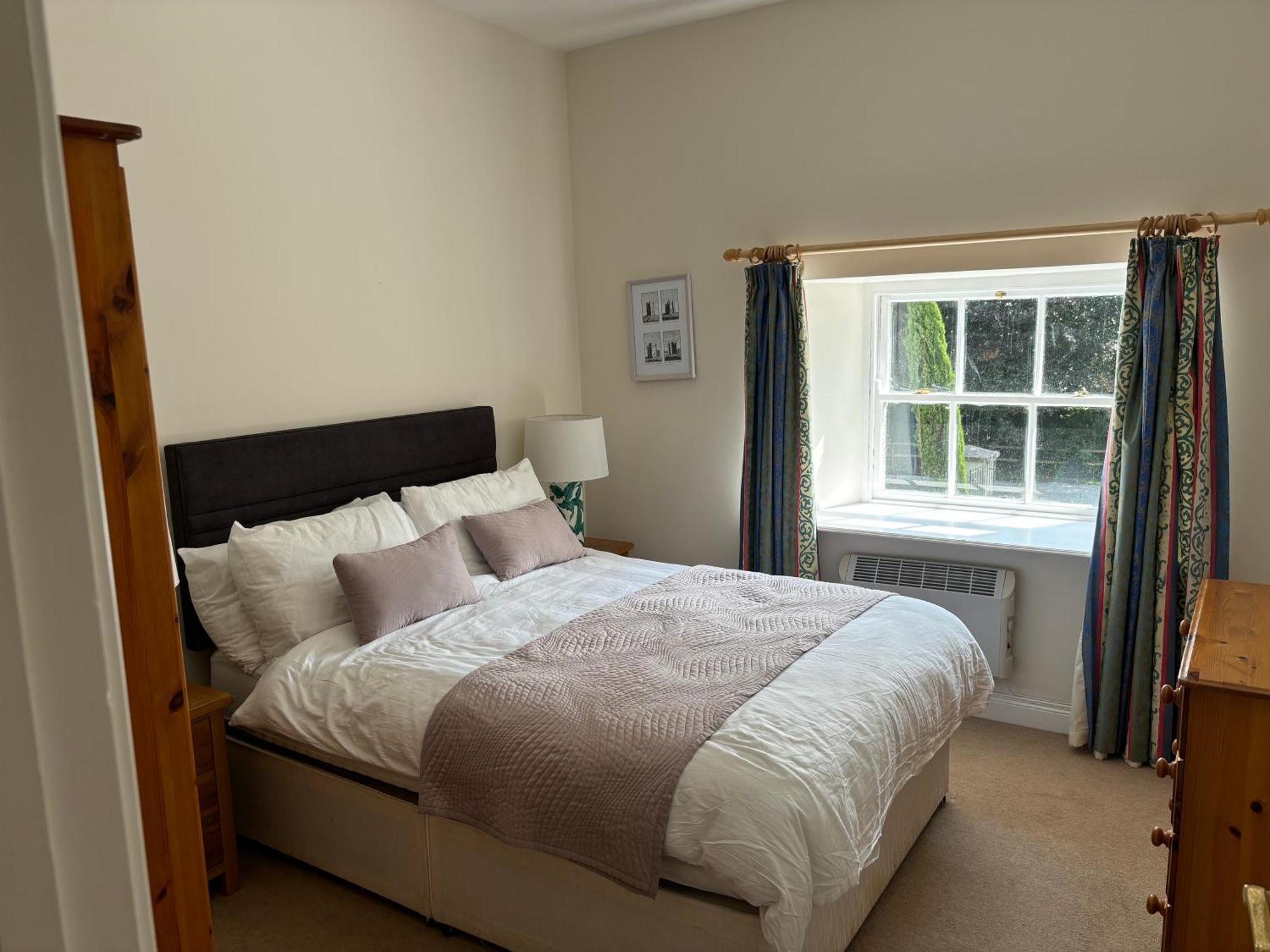 Townley Hall Apartments 슬레인 외부 사진